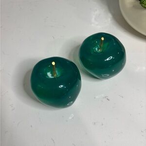 Vintage Lucite Acrylic MCM Paperweight Teal Apple Gold Metal Stem Fruit HTF 2 Pc